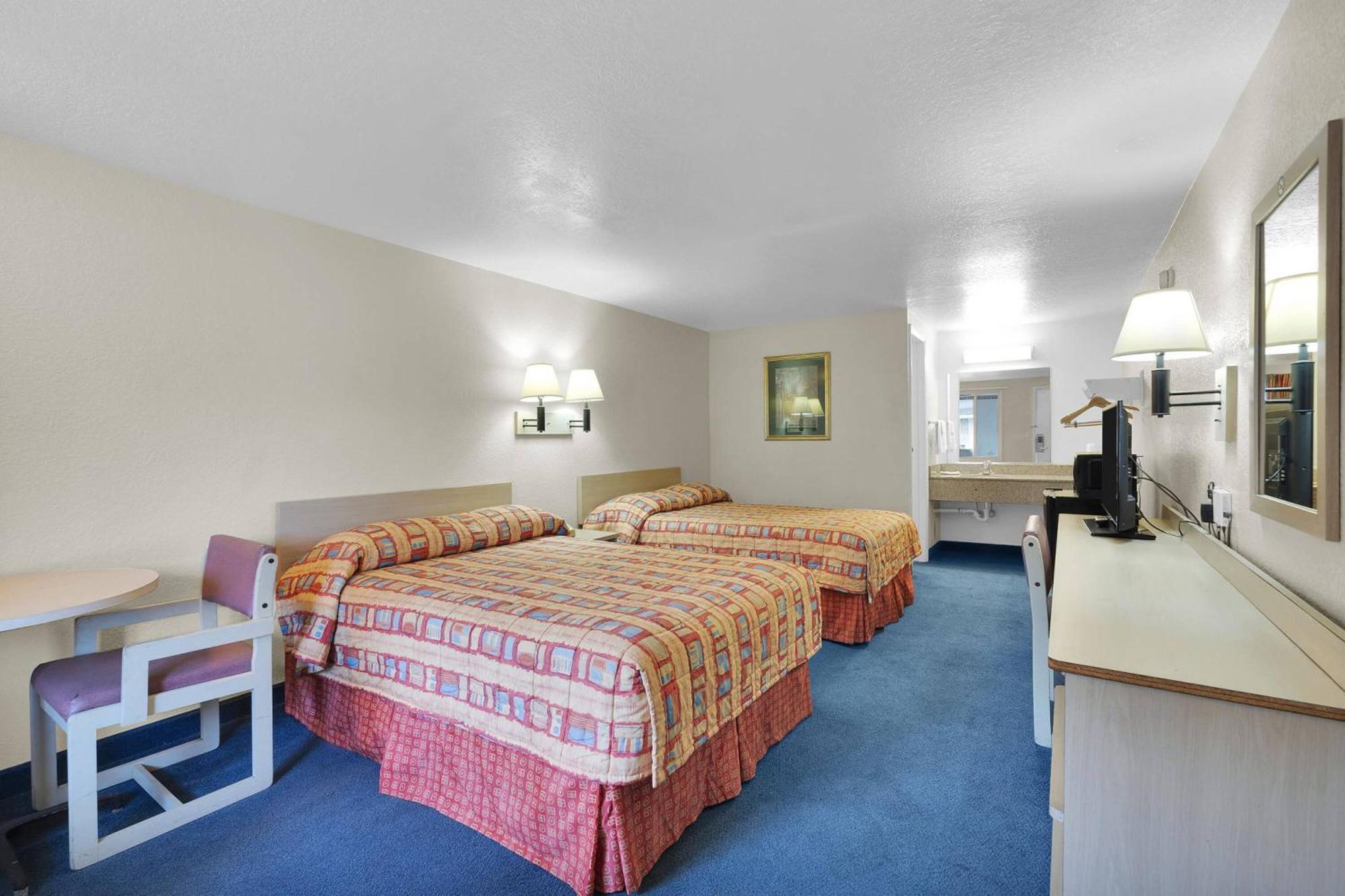 Knights Inn Jacksonville At Dix Ellis Trail Экстерьер фото