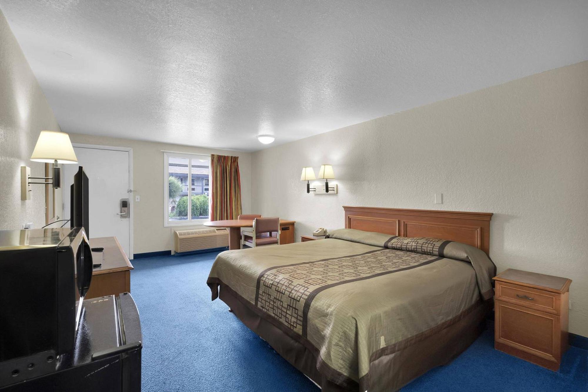 Knights Inn Jacksonville At Dix Ellis Trail Экстерьер фото
